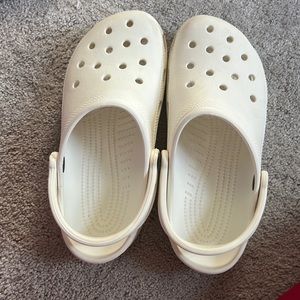 crocs classic clog white M7W9